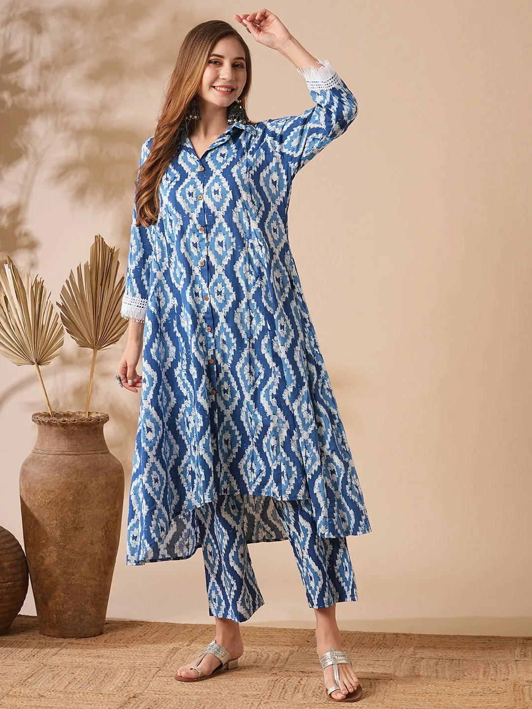 Abstract Printed Wooden Buttoned High-Low Hem Ailne Kurta with Pants - Blue