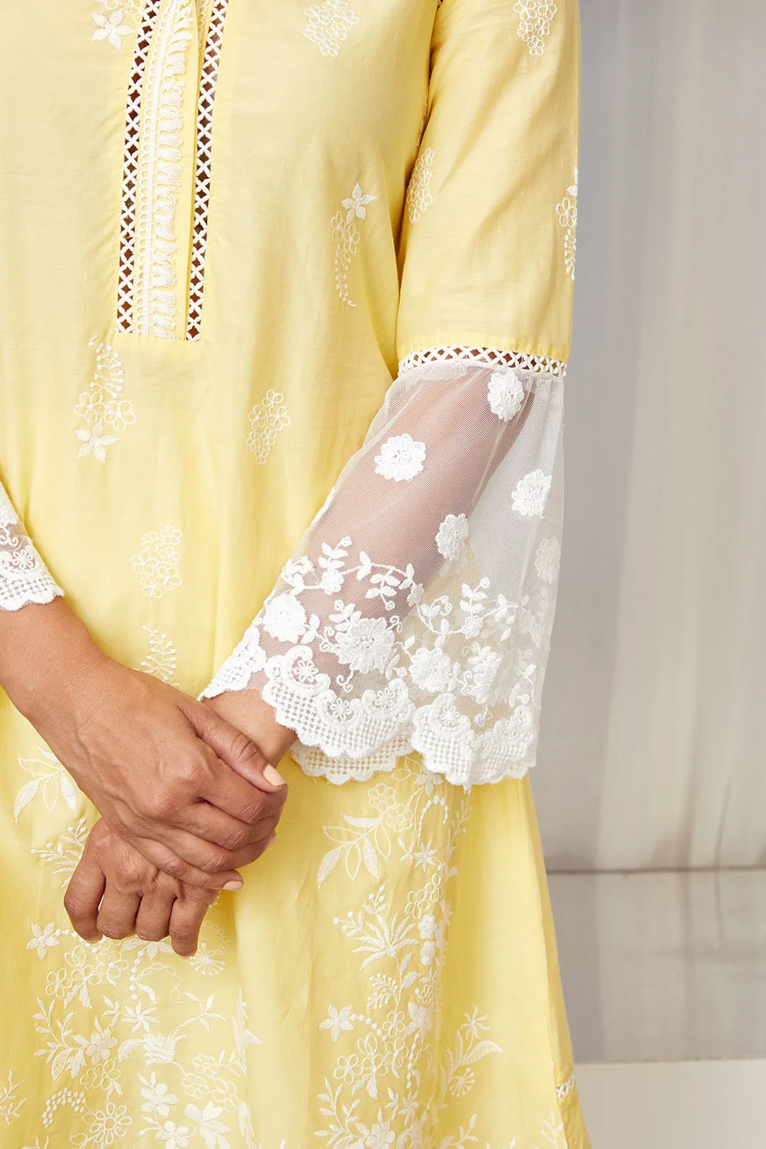 Mulmul Cotton Gemma Kurta With Floral Embroidered Pyajama