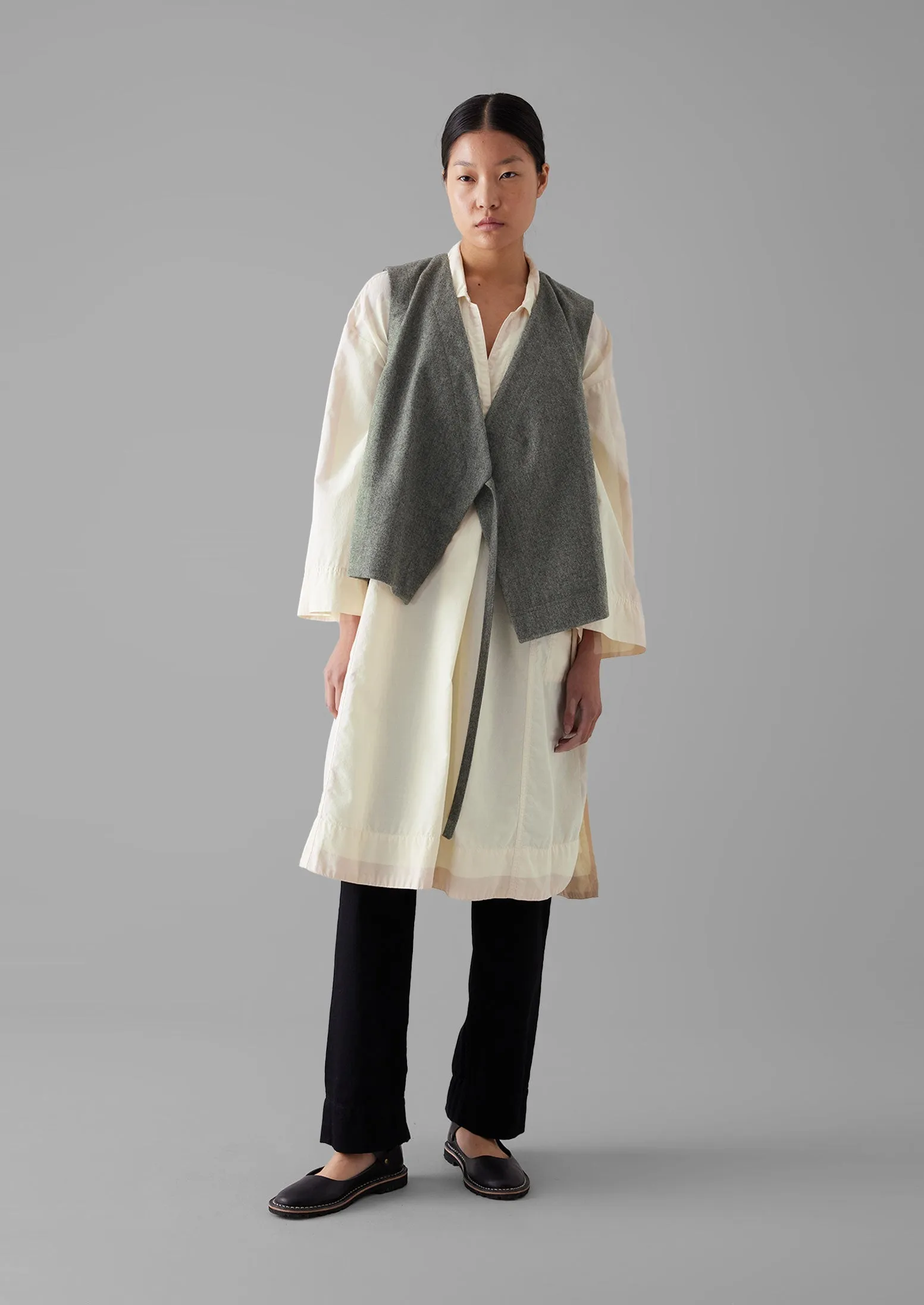 Wool Flannel Sleeveless Jacket | Grey Melange